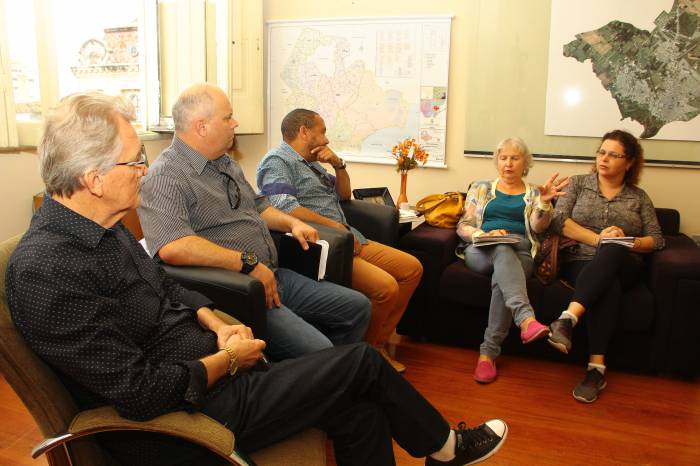 Prefeito em exercício, Idemar Barz, recebeu representantes da 26ª Região Tradicionalista para discutir eventos do próximo período