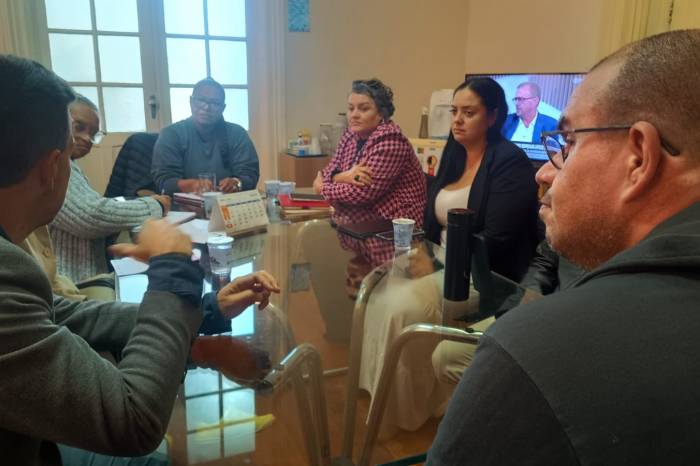 Grupo atualizou cronograma de pré-conferências durante visita ao gabinete de Daniela Brizolara