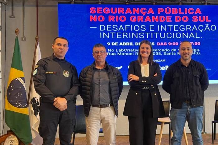 Evento reuniu autoridades da área de segurança de diversos município do Estado no município de Santa Maria