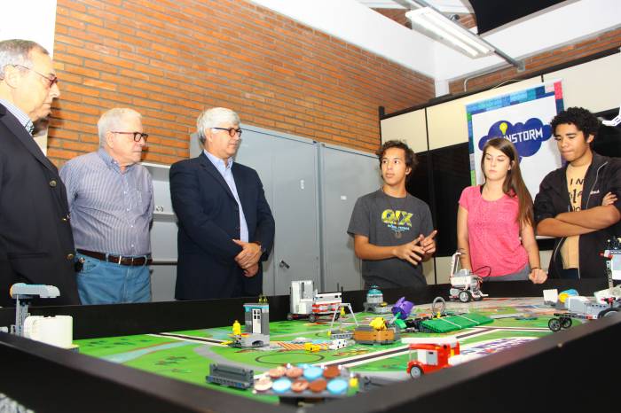 Instituição é exemplo de educação empreendedora, que poderá ser inserida na rede municipal