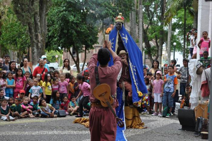 Professores Ledeci Coutinho, Luis Rubira, Hamilton Leite e José Luís Marasco Leite participarão do seminário