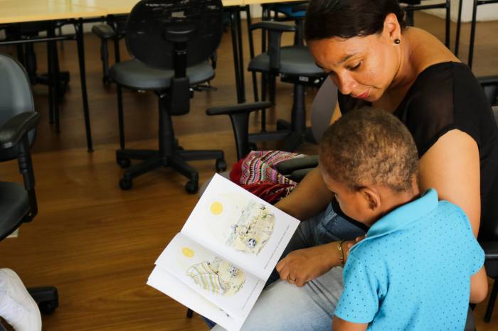 Durante quatro meses, a metodologia incentivou o fortalecimento de vínculos através do compartilhamento de livros