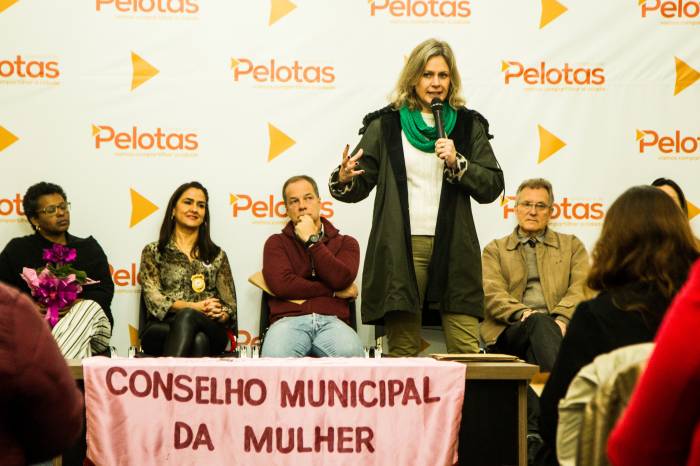 Termo de parceria, assinado pela prefeita Paula Mascarenhas com o Naca, garante a realização de círculos reflexivos com homens agressores
