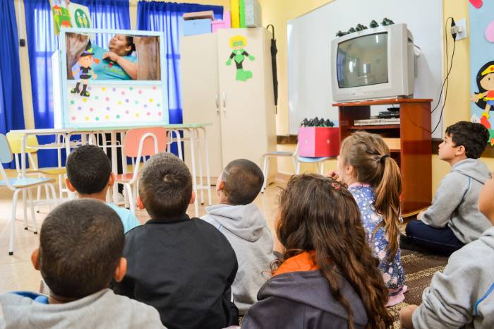 Colégio Pelotense sedia encontro para compartilhar práticas pedagógicas desenvolvidas nos espaços escolares