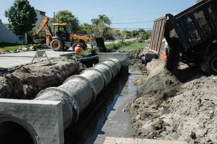 Obras ocorrem entre a rua Porto Alegre e a avenida Rio Grande do Sul