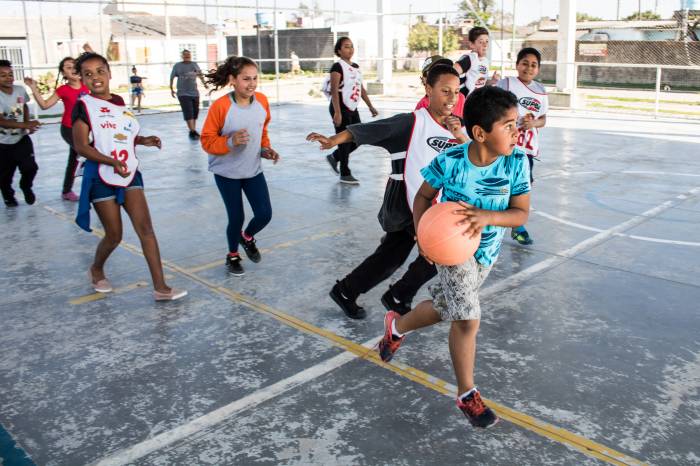Há um ano e meio, o ‘Gurizada Vida Ativa’ estimula a prática de exercícios físicos e promove a sociabilidade. Cem por cento dos participantes reduziram percentual de gordura, aumentaram aptidões físicas e melhoraram a condição cardiorrespiratória