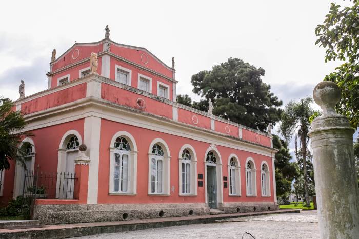 Decisão é em virtude da falta de combustíveis