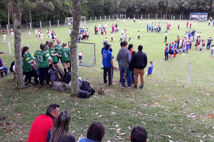 Dezessete escolas da colônia participaram do campeonato