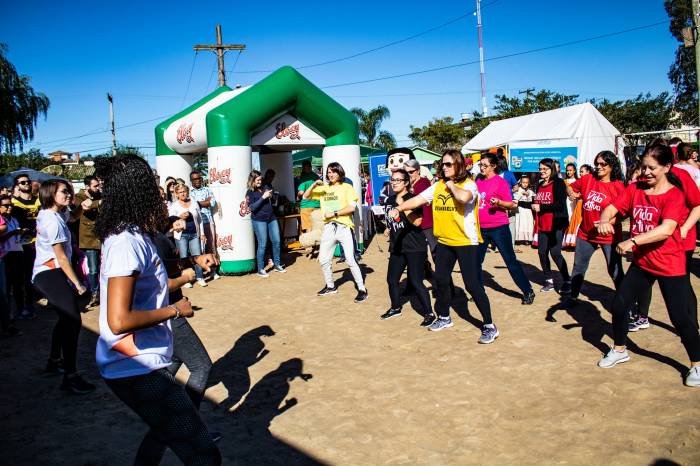 Toda a comunidade está convidada para participar da aula de ritmos organizada pelo projeto Vida Ativa