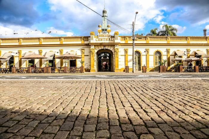 Ações educativas, palestra e reunião técnica integram a programação organizada pela Prefeitura