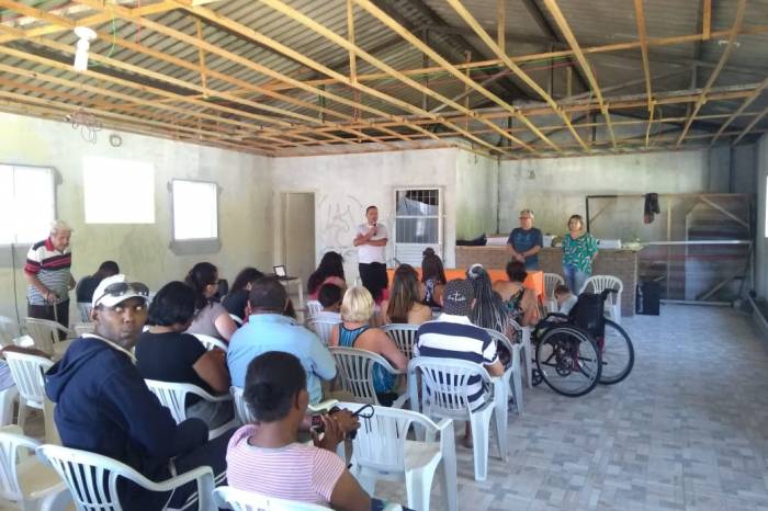 Trabalho contou com a participação dos moradores durante 18 meses. As ações iam da gestão do condomínio à geração de trabalho e renda