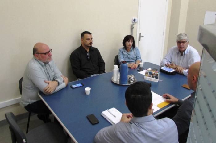 Possível parceria com a Prefeitura foi discutida na reunião
