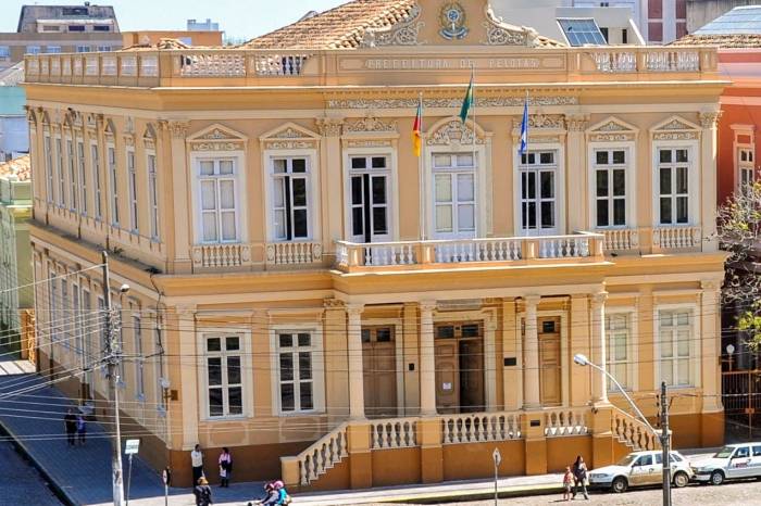 Salários dos servidores serão antecipados para o dia 2