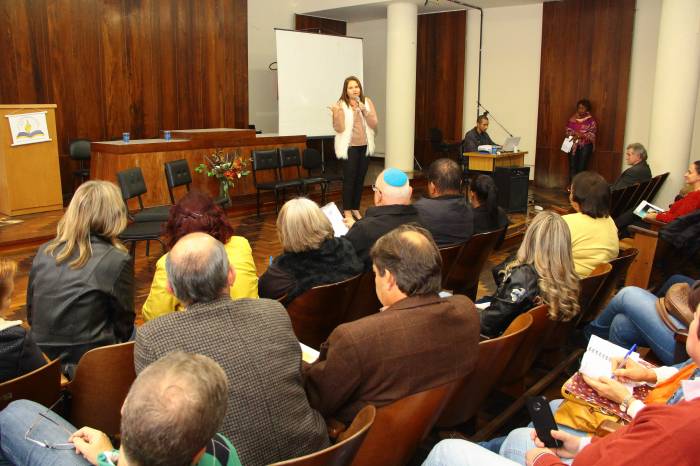 Neste primeiro encontro, 11 conselhos municipais defenderam suas atuações