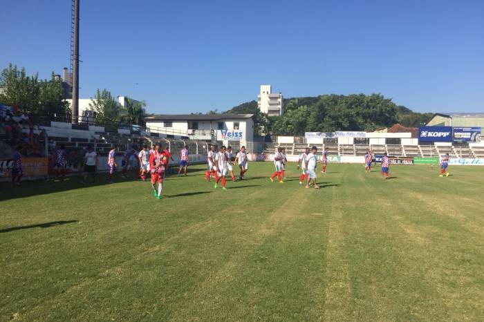 Sociedade Recreativa Liberal venceu a semifinal contra o Paraí