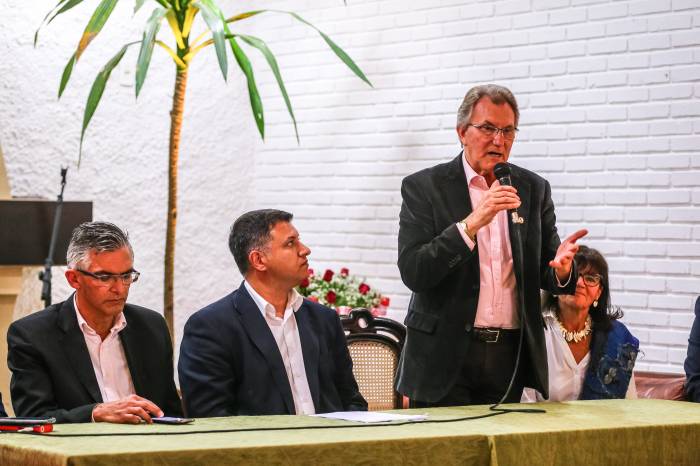Ato proposto pelo vereador Fabrício Tavares homenageou a atuação da entidade centenária no município
