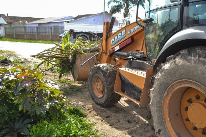 Prefeitura realiza mutirão de limpeza semanalmente. Na próxima quarta será no Areal