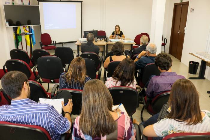 Encontro teve como objetivo a apresentação do projeto MPT na Escola