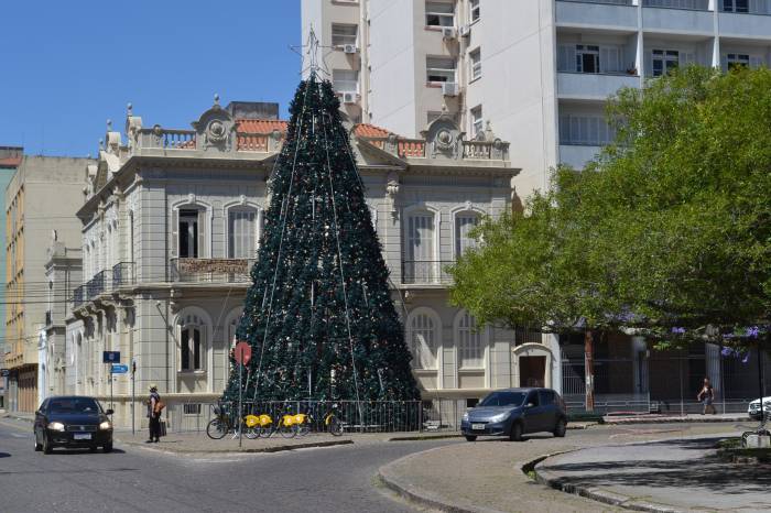 Pelotas Doce Natal se inicia no dia 13 de dezembro, com chegada do Papai Noel marcada para o dia 15
