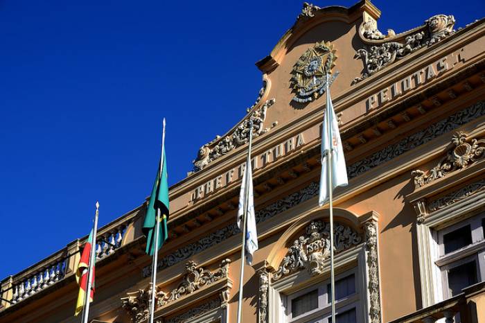 Turno único, que esteve em vigor durante nove semanas, chegou ao fim