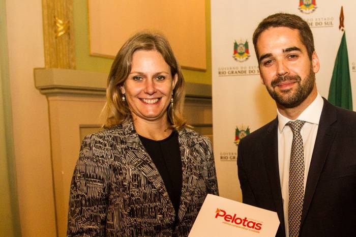 Designação de mais policiais militares para o Município foi destacada por Paula em encontro com Eduardo Leite, no Palácio Piratini