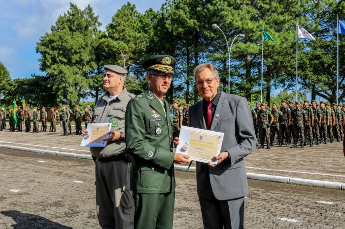 Solenidade antecipa celebração do Dia do Exército Brasileiro, comemorado em 19 de abril