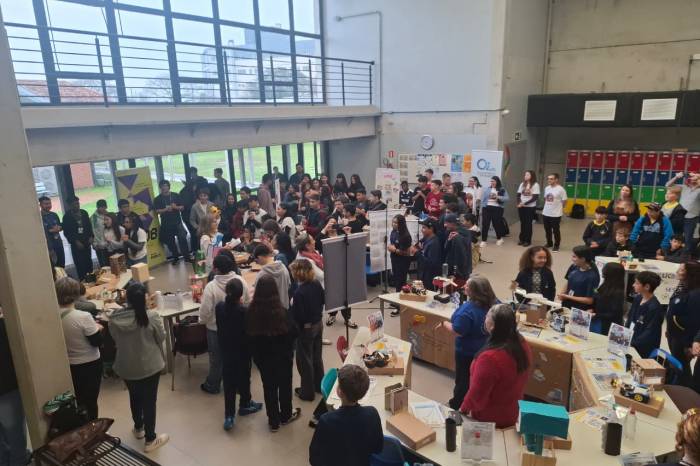Colégio Pelotense representou a SME em etapa regional do Hands on Bot