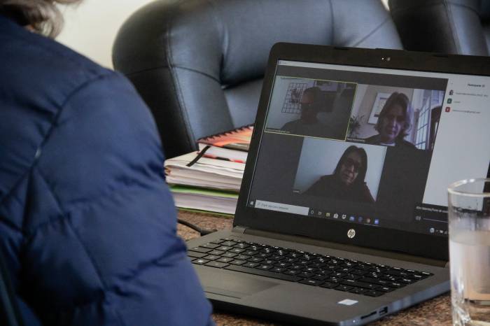 Videoconferência permitiu audiência de trabalho. Ainda não há previsão de data para o retorno das aulas presenciais no Município
