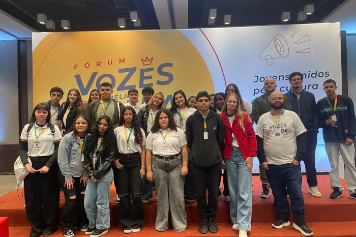 Servidores da SELJ compareceram ao evento com jovens aprendizes integrantes do programa Partiu Futuro