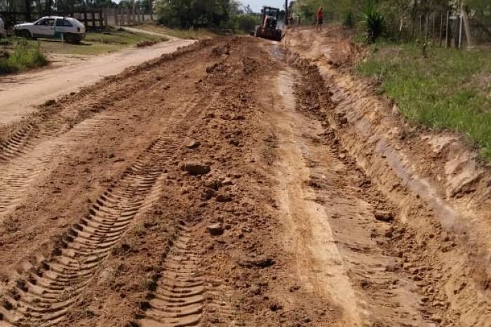 Prefeitura atua para qualificar principais vias de trânsito e de escoamento da produção da zona rural