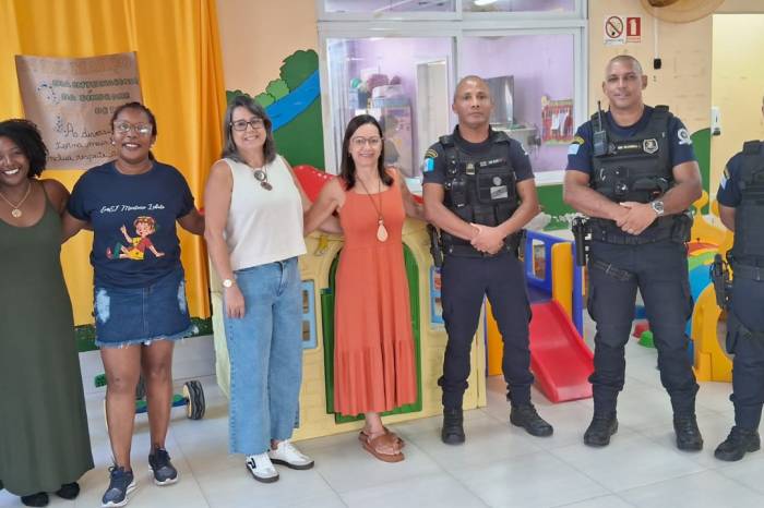 As palestras são realizadas em escolas do município por membros da Guarda Municipal