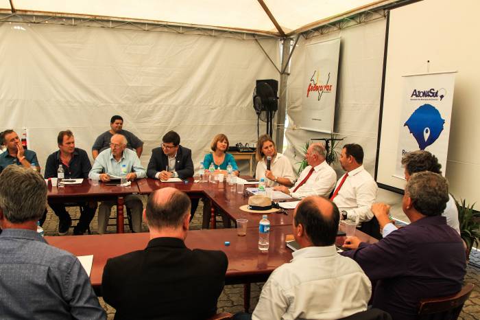 Posse da nova diretoria ocorreu durante a 29ª Abertura Oficial da Colheita do Arroz