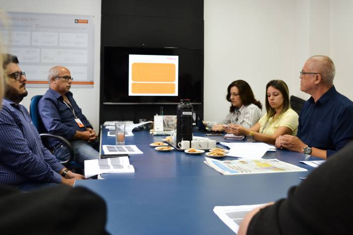 Participaram da reunião mensal, além dos secretários, gestores de cada componente de receita