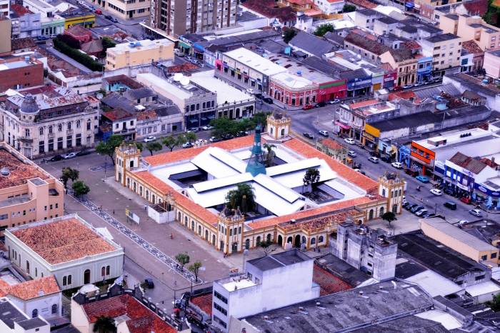 Obras iniciam pelo banheiro masculino a partir de 2 de janeiro