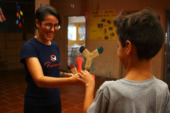 Mais de mil crianças e jovens serão beneficiados pela iniciativa possibilitada através do Proesporte