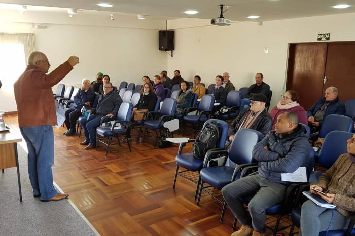 Em reunião do Fórum, houve explanação sobre Plano Estratégico, a fim de enviar propostas à Consulta Popular