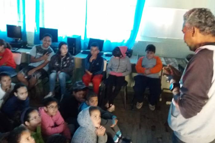 Secretaria de Qualidade Ambiental levou informações sobre fauna e flora para 45 estudantes de 4º e 5º anos