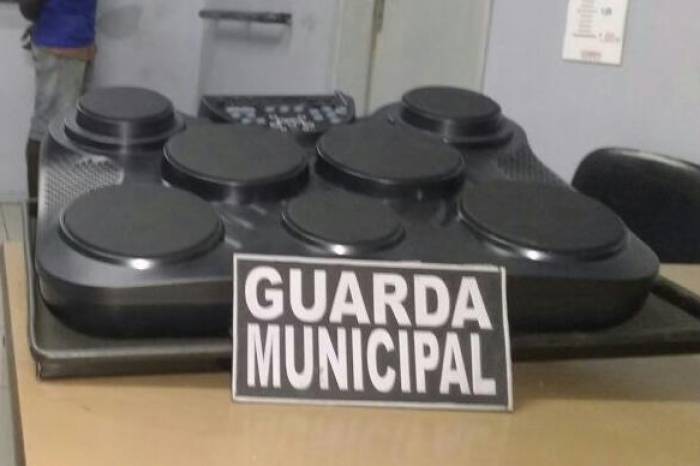 Patrulha da GM identificou arrombamento no calçadão da rua 15 de Novembro