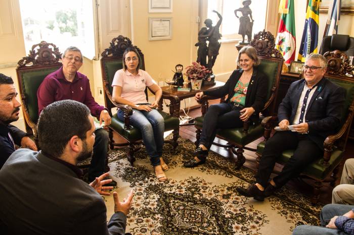 Mil jovens desenvolverão atividades, entre elas doação de sangue, visita ao asilo, reforma de casas e recuperação de praças