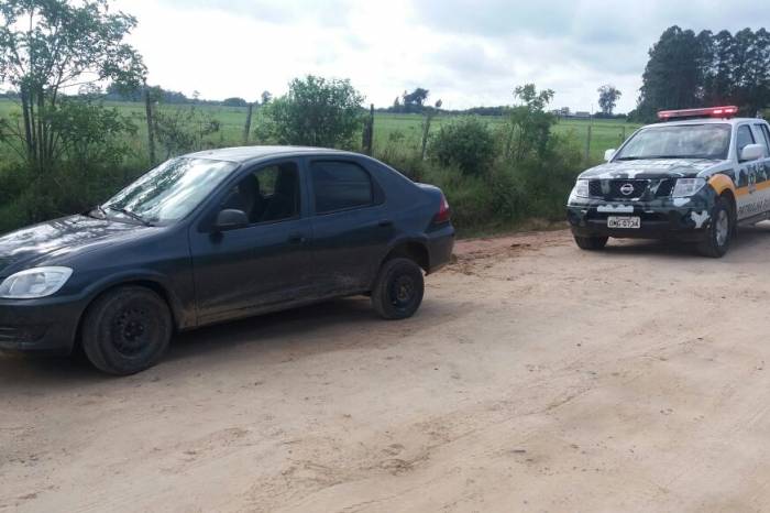 Automóvel foi encontrado no distrito de Monte Bonito, interior de Pelotas