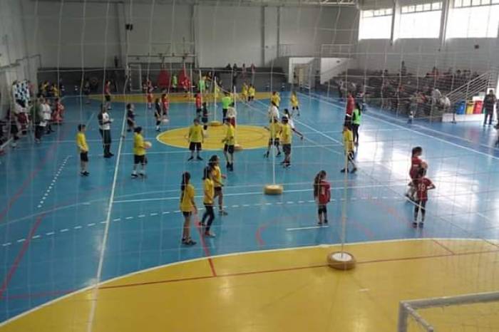 Evento voltado ao público infantil ocorreu no Ginásio Municipal da Educação