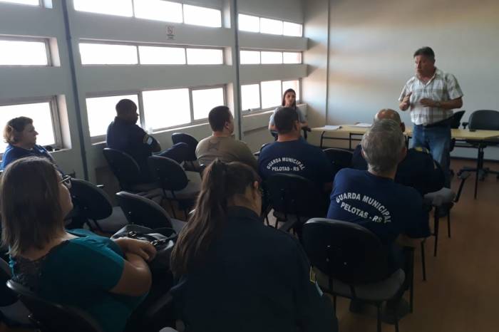 Conselho Tutelar foi responsável por apresentar como deve proceder o atendimento a menores vítimas de violência