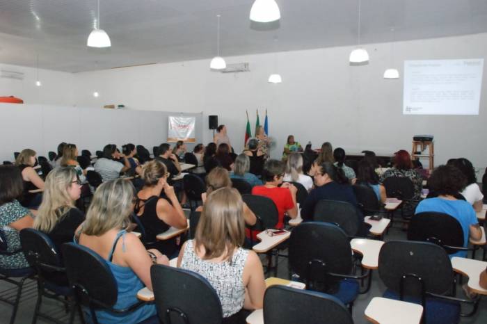 Em 2018, o Construindo Saberes será desenvolvido em 17 escolas