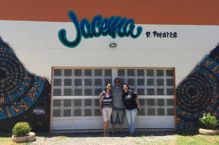 Artista urbano pelotense foi homenageado na última mostra de arte da escola