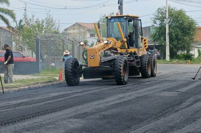 Prefeitura utiliza 547 toneladas de asfalto para qualificar seis vias do Areal