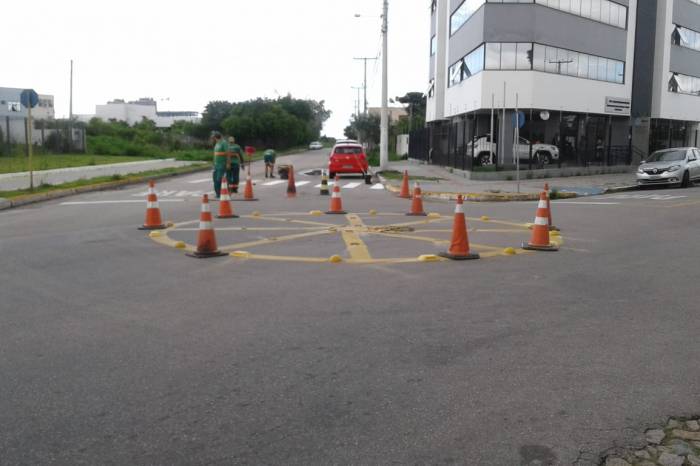 Sinalização busca aumentar a segurança no entroncamento das ruas Barros de Cassal, Osvaldo Aranha e Visconde de Abaeté