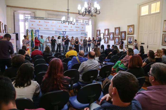 Programação vai até domingo (3)