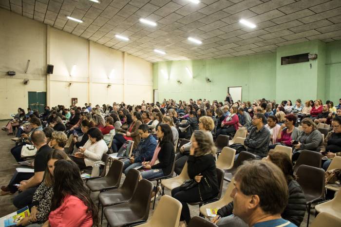 Diversos municípios da Zona Sul estão representados na atividade apoiada pela Prefeitura, que termina nesta sexta-feira