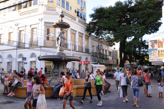 Vinte empresas foram autuadas por se utilizar da prática sem autorização
