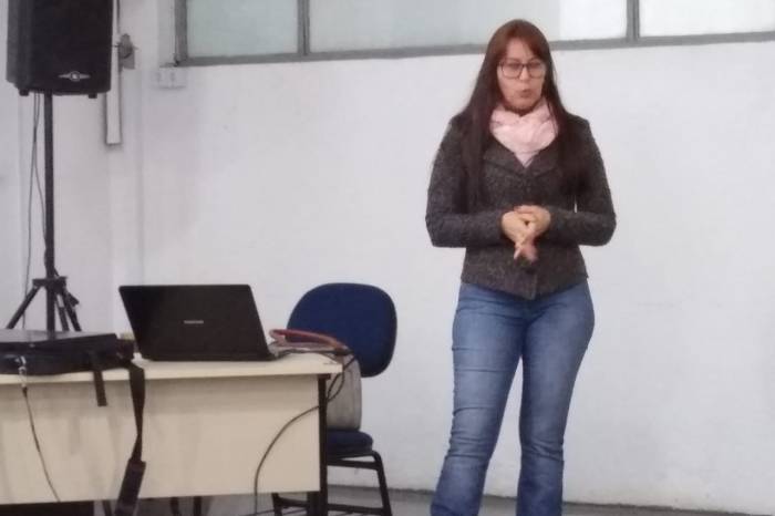 Reunião pedagógica desta quinta foi oportunidade para troca de experiências e relatos de projetos